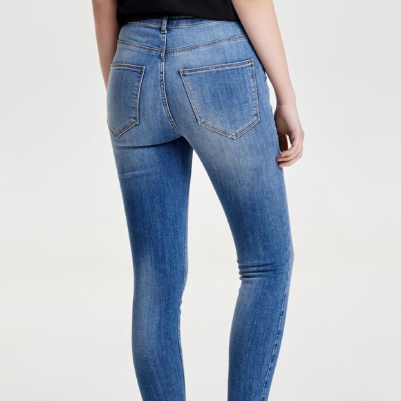 High Rose Jeans from ONLY - Picture 3 of 4